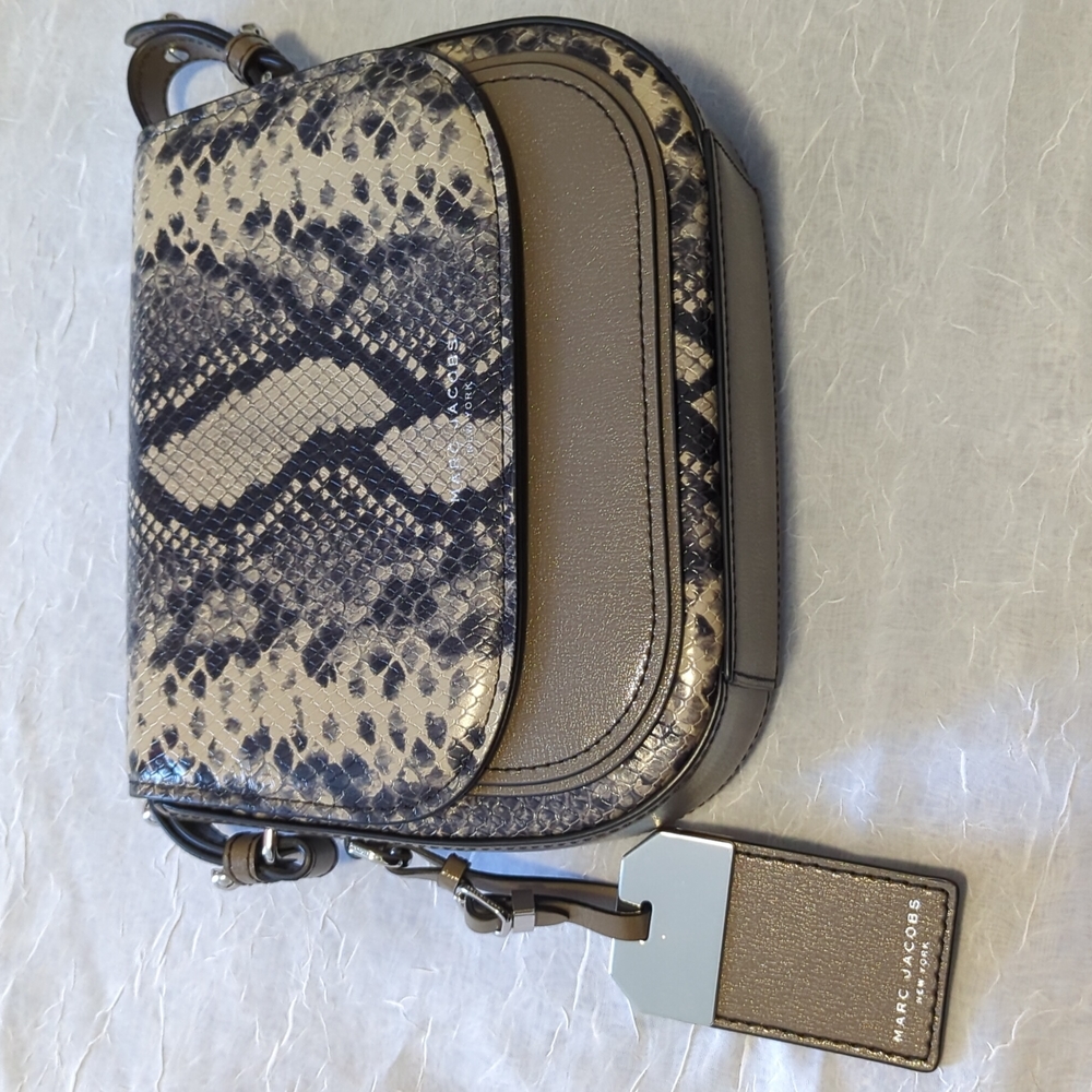 Marc Jacobs leather bag